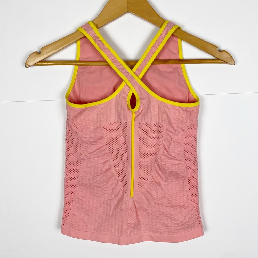 Nike Sphere Dry V Neck Tank Top - Picture 2 of 7